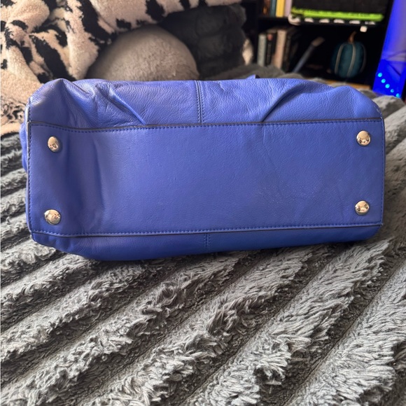 Classic Leather Tote Bag - Cobalt Blue - Picture 5 of 10